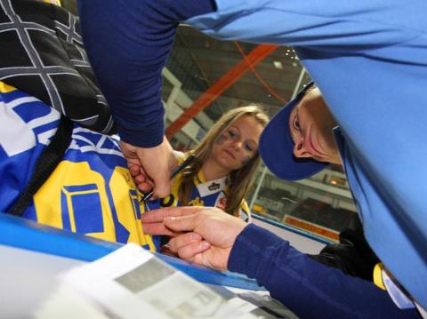 Autogramiáda PSG Zlín (Foto: hokej.zlin.cz)