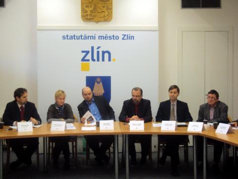Čtyři náměstci při tiskové konferenci (Foto: Agentura Čada)