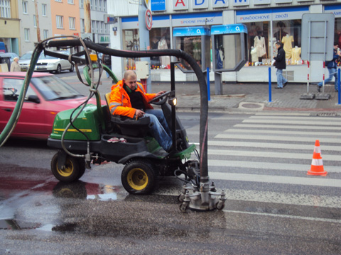 Takhle mizel letitý zlínský přechod  (Foto: Agentura Čada)