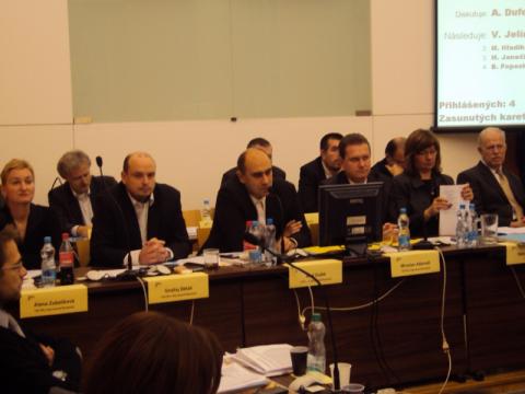 Vedení zlínské radnice při jednání (Foto: Agentura Čada)