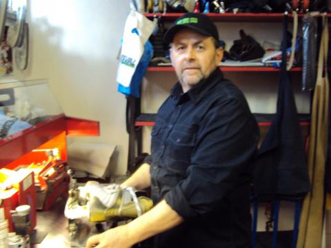 Václav Kartusek při práci (Foto: Agentura Čada)