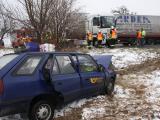 Dopravní nehoda ve Zdounkách na Kroměřížsku (Foto: www.hzszlk.eu)