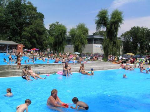 Rekreační areál Štěrkoviště (Foto: www.otrokovice.cz)