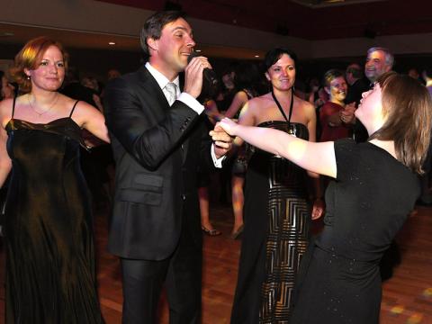 Jarní ples „HANDICAP(?)“ Zlín (Foto: HANDICAP)