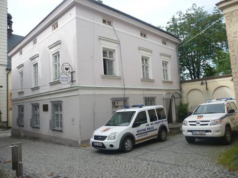 Budova Městské policie ve Valašském Meziříčí (Foto: www.valasskemezirici.cz)