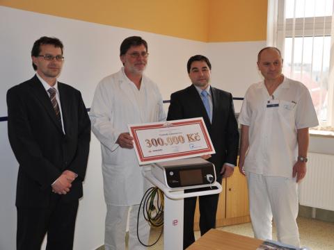 Vsetínští chirurgové získali skalpel nové generace (Foto: www.nemocnice-vs.cz)