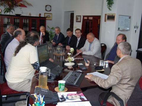 Podpis smluv výstavby obchvatu (Foto: www.holesov.cz)