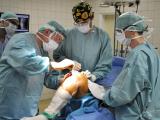 Operace kolene novou metodou (Foto: Nemocnice Vsetín) Operace kolene novou metodou (Foto: Nemocnice Vsetín)