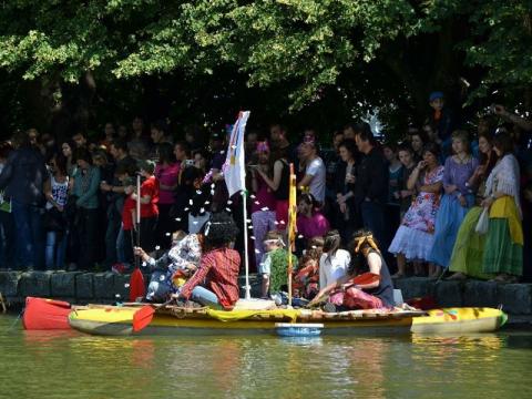 Holešovská regata 2011 (Foto: www.holesovskaregata.cz)