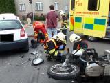 Motorkář se zranil při srážce s autem (Foto: HZS Zlínského kraje)