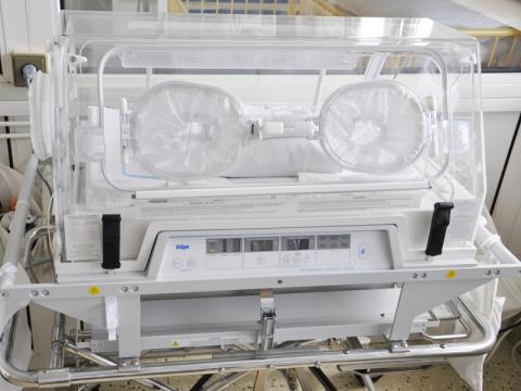 Nový transportní inkubátor (Foto: Nemocnice Vsetín)
