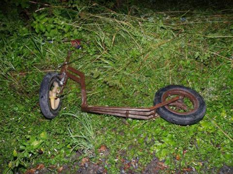 Na Valašsku havaroval opilec na koloběžce (Foto: Policie ČR)