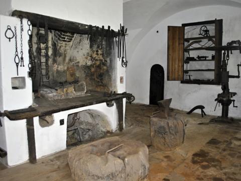 Zámecká kovárna a Malé muzeum kovářství (Foto: MKS Holešov)