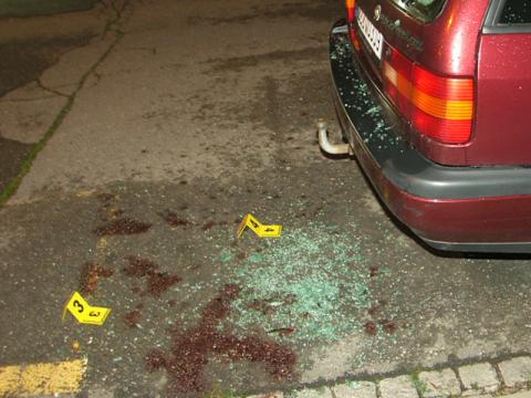 Cyklista havaroval a krvácel z krční tepny (Foto: Policie ČR)