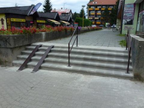 Nové schody na ulici Vsetínská (Foto: Město Valašské Meziříčí)