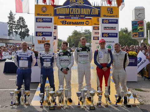 Barum Czech Rally Zlín 2012, RZ 12 (Maják), cíl (Foto: Pavel Petruška)