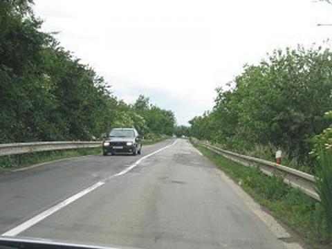 Silnice II/432 u Cetechovic před opravou (Foto: ŘSZK)