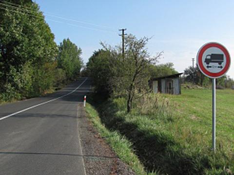 Omezení délky projíždějících vozidel (Foto: ŘSZK)