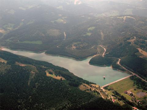Vodárenská nádrž v Karolince (Foto: Povodí Moravy)