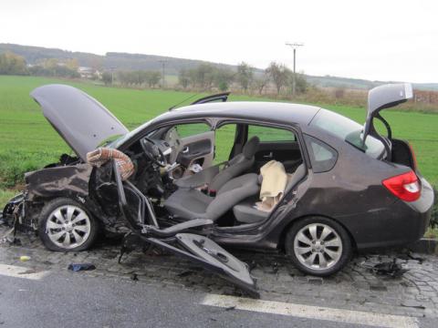 Tragická nehoda u Bánova (Foto: HZS Zlínského kraje)