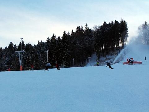Lyžování v Karolince (Foto: Zlin.cz)
