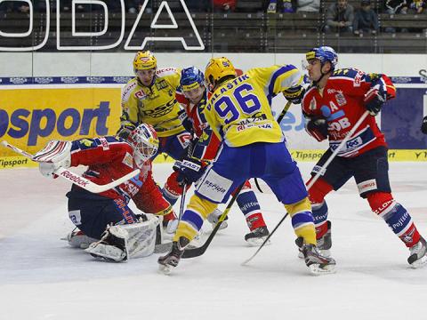 Bitva s Pardubicemi vypukne přesně v 18.15 hodin! (Foto: hokej.zlin.cz)