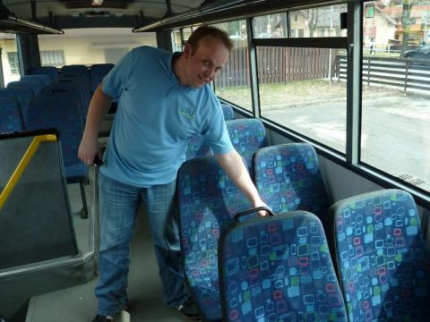 Řidič autobusu (Foto: Vlastimil Kuráň)