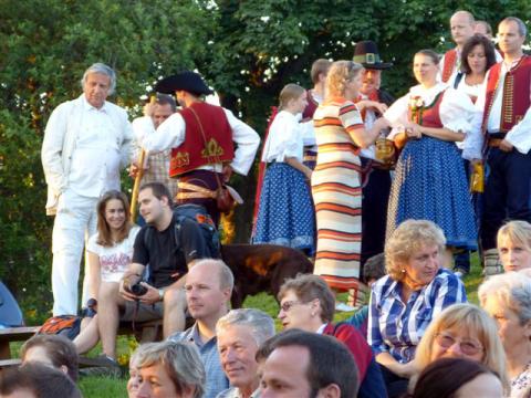 Svatojánský večer 2012 (Foto: zvonice.webnode.cz)