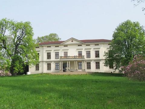 Zámek Lešná u Valašského Meziříčí (Foto: Facebook Muzeum regionu Valašsko)