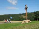 Křížová cesta vedoucí na Klášťov (Foto: Turista Vítek)