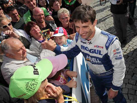 Roman Kresta se loučí s fanoušky (Foto: Pavel Petruška)