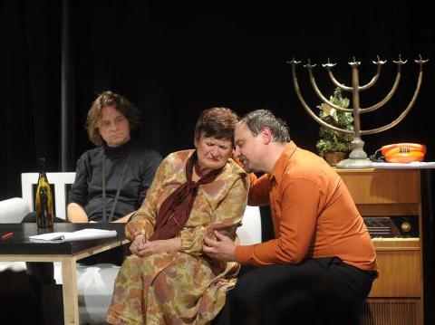 Milena Marcilisová a Gustav Řezníček (Foto: Městské divadlo Zlín)