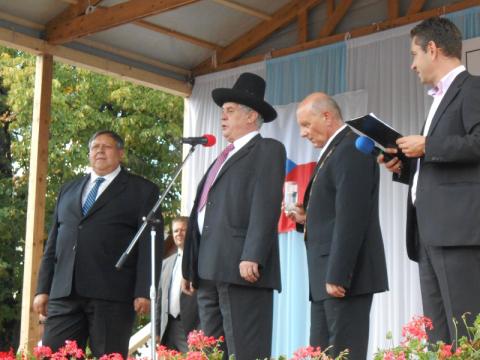 Prezident Zeman ve Valašských Kloboukách (Foto: Zlin.cz)