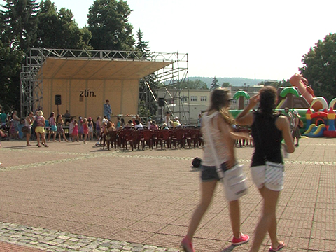 Náměstí Míru ve Zlíně (Foto: Televize Zlín) Náměstí Míru ve Zlíně (Foto: Televize Zlín)