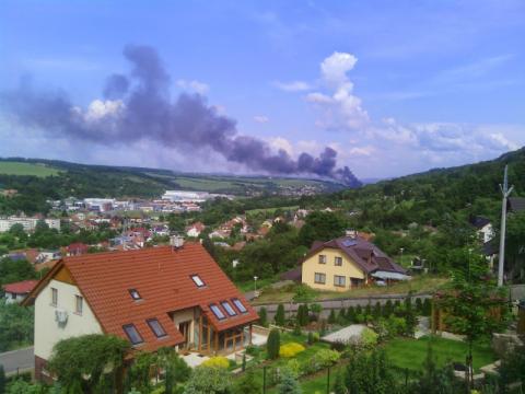 V Lípě vzplála výrobna oken (Foto: Zlin.cz)