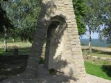 Památník obětem 2. sv. války (Foto: Obec Březnice)