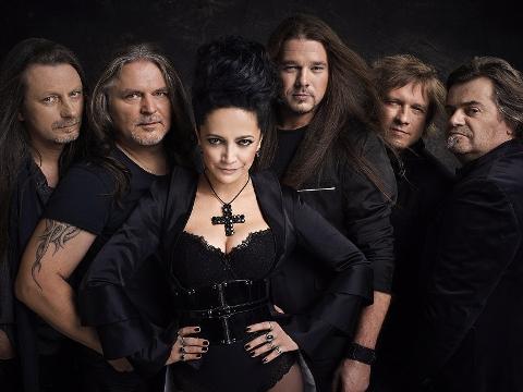 Arakain a Lucie Bílá (Foto: MěÚ Valašské Meziříčí)