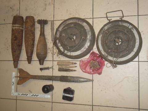 Ostré granáty po dědovi (Foto: Policie ČR)