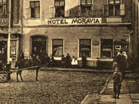 Muzejní a galerijní centrum v zámku Žerotínů (Foto: MÚ VM)