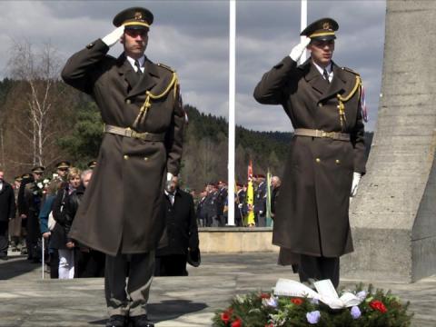 Dvě pamětnice vypálení Ploštiny: zažily jsme peklo (Foto: Zlin.cz)