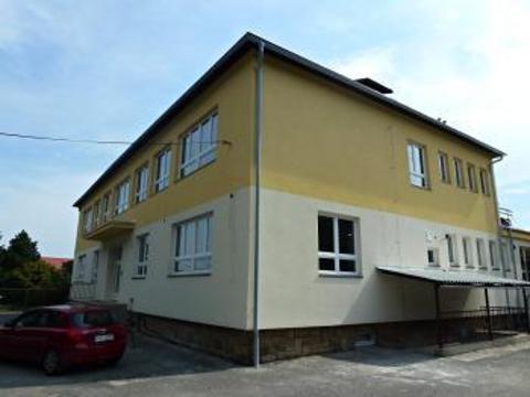 Kulturní dům v Hrachovci (Foto: MěÚ Valašské Meziříčí)