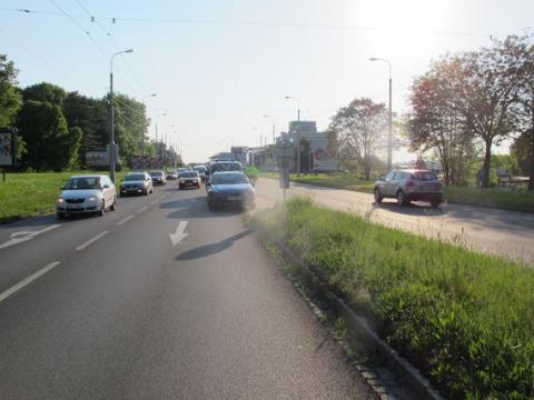 Nehoda ve Zlíně (Foto: Krajské ředitelství policie Zlínského kraje)