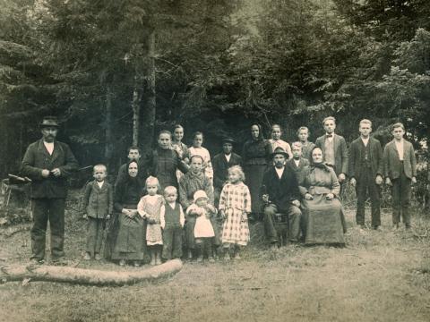 Část obyvatel pasek v roce 1927 (Foto: Český svaz ochránců přírody )