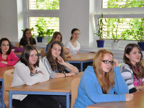 Zdravotníci Vsetínské nemocnice poučili školáky o anorexii i bulimii (Foto: Vsetínská nemocnice)