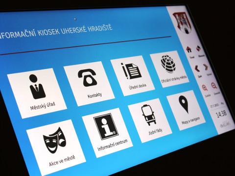 Informační panel (Foto: MÚ Uherské Hradiště)