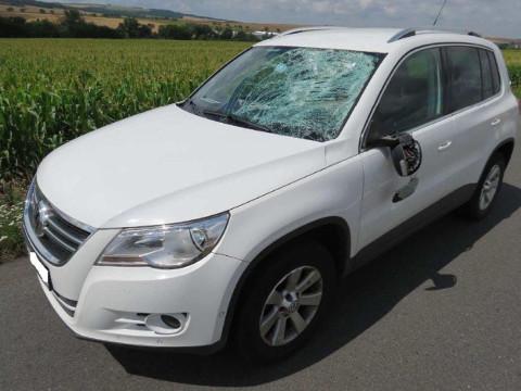 Zničené auto (Foto: PČR Uherské Hradiště)