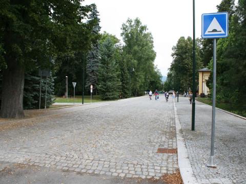 Zrekonstruovaná ulice Palackého (Foto: www.roznov.cz)