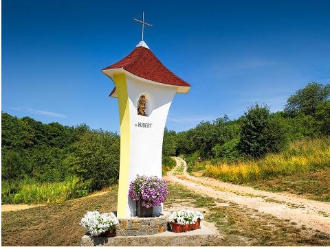 Boží muka v Újezdci (Foto: www.ub.cz)