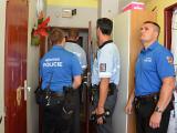 Policejní kontrola ubytoven (Foto: MÚ Valašské Meziříčí)