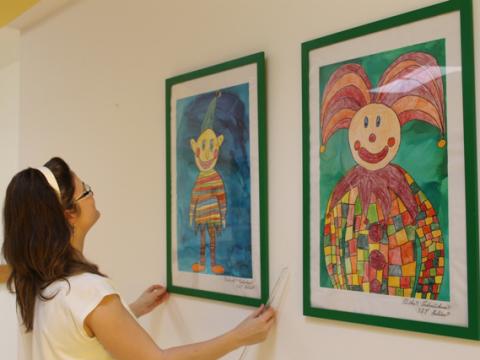 Děti z Holešova vyzdobily prostory zlínské nemocnice (Foto: KNTB)